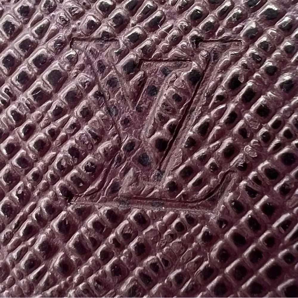 🤎Louis Vuitton Red/Brown Leather Trifold Button Type Key Case/Holder‎ 🤎